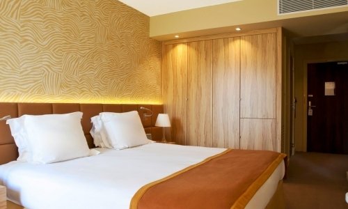 Deluxe Rooms of the Best  Western Le Paradou